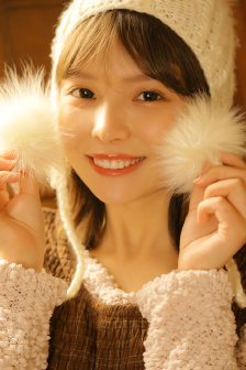 佐伯奈